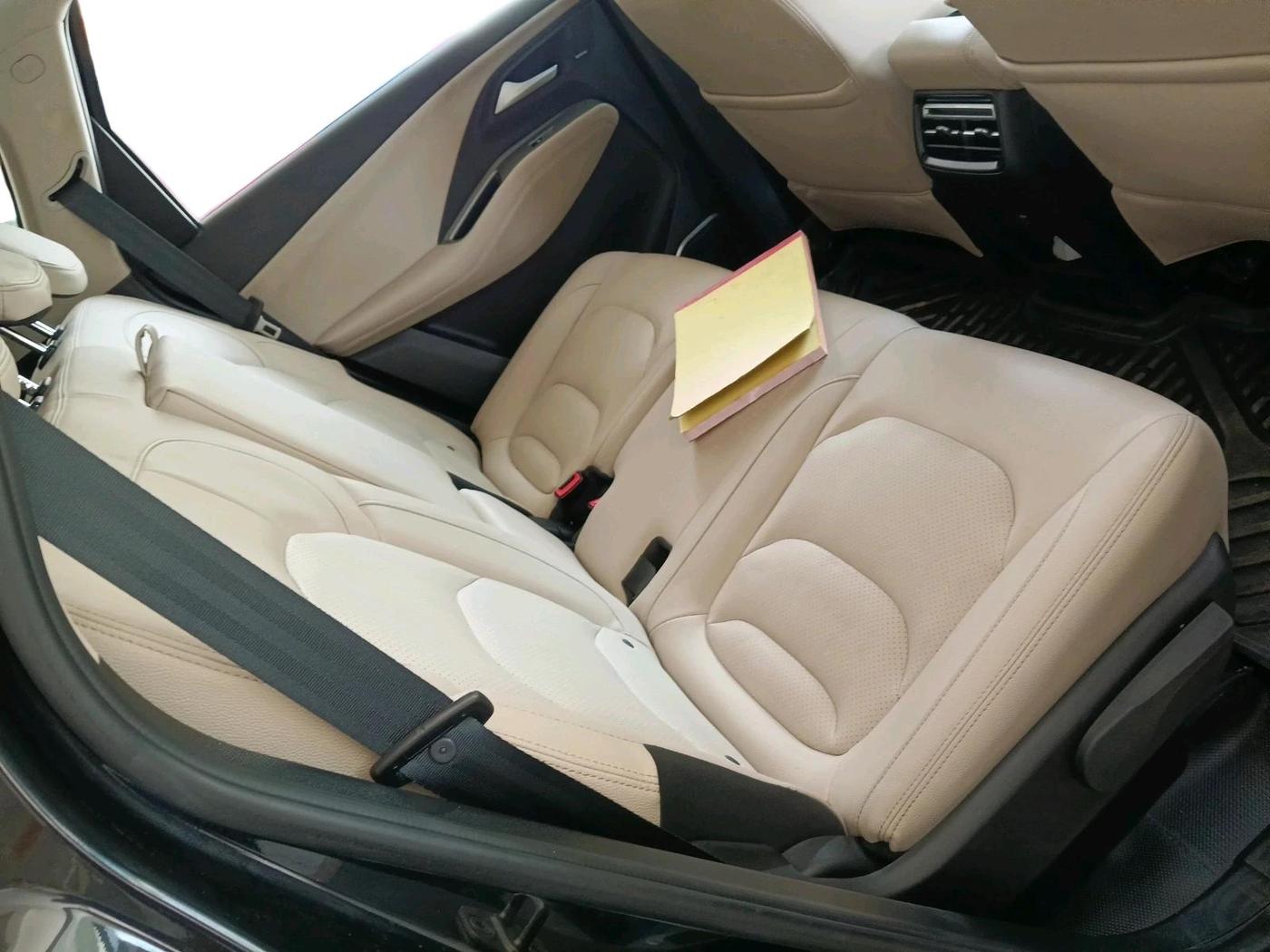 2024 MG HECTOR SAVVY PRO 1.5 TURBO CVT PETROL, Petrol, Automatic, 32,368 km, interior