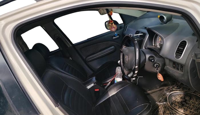 2014 Maruti Ritz VDI, Diesel, Manual, 1,40,000 km, interior