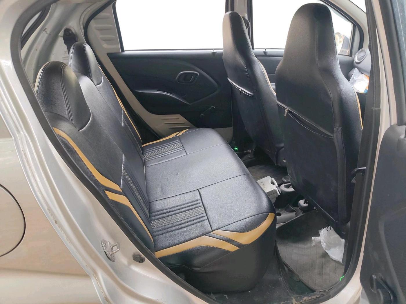 2017 Datsun Redi Go GOLD LIMITED EDITION, Petrol, Manual, 1,01,106 km, interior