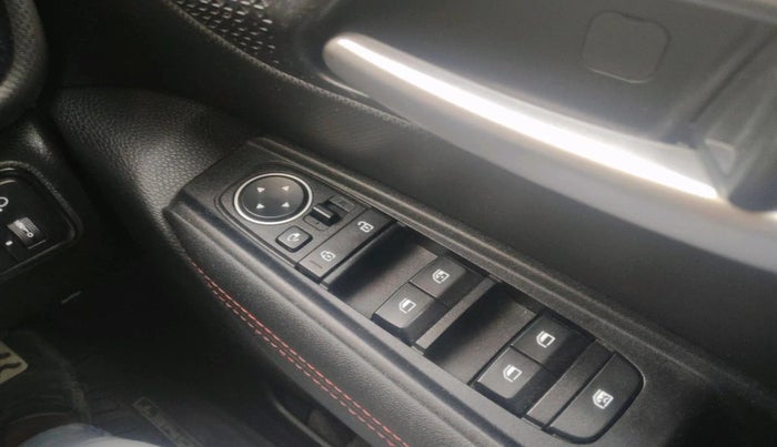 2023 KIA SONET GTX PLUS 1.0 DCT, Petrol, Automatic, 35,229 km, interior