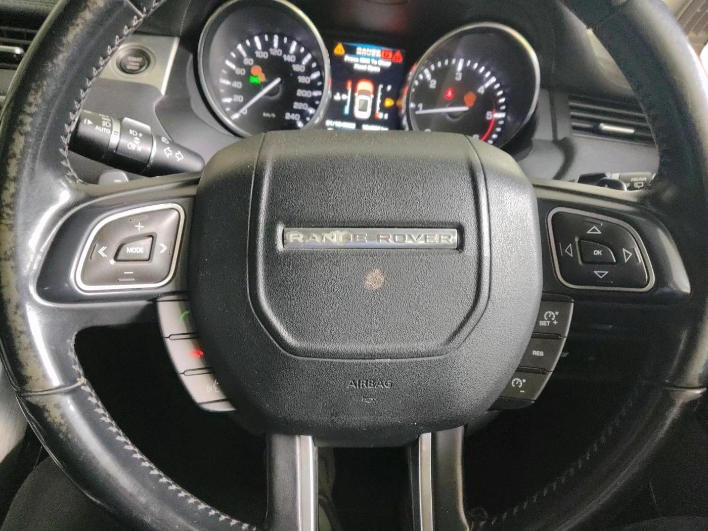 2012 Landrover Range Rover Evoque PURE SD4, Diesel, Automatic, 1,24,652 km, interior