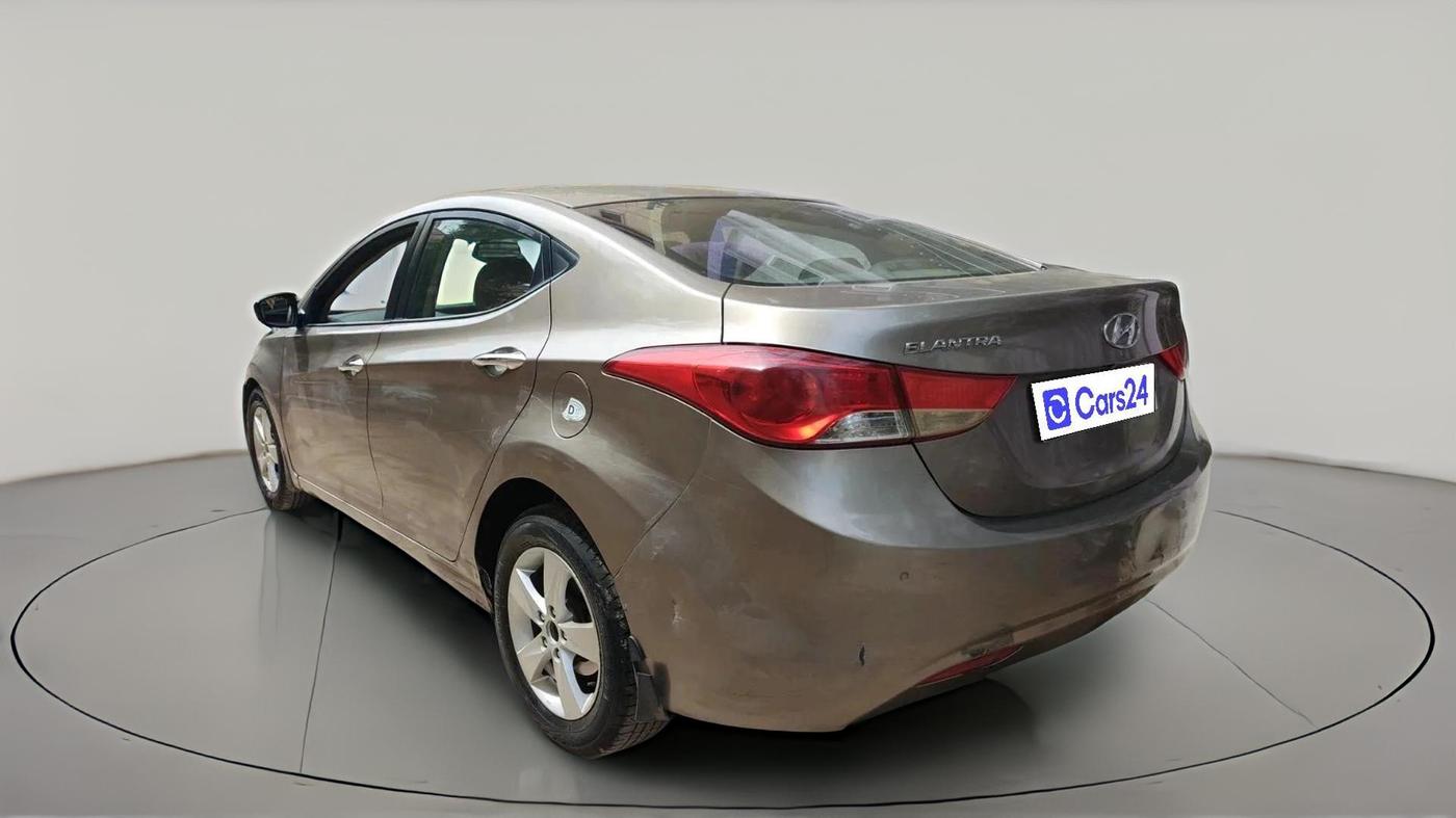 2013 Hyundai New Elantra 1.6 SX AT DIESEL, Diesel, Automatic, 1,25,517 km, exterior