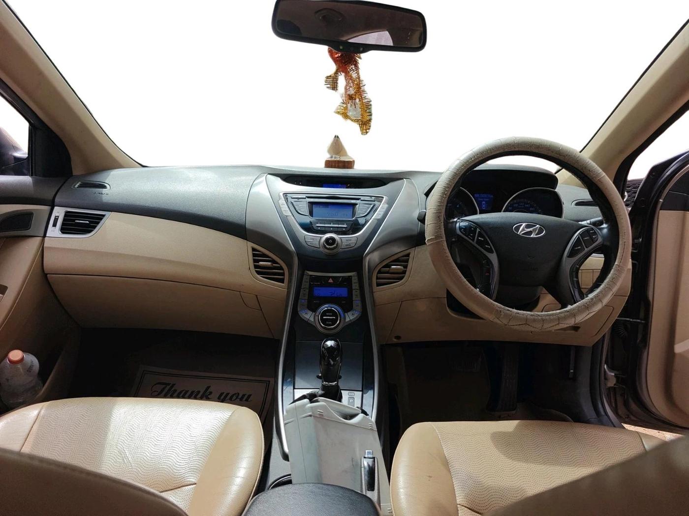 2013 Hyundai New Elantra 1.6 SX AT DIESEL, Diesel, Automatic, 1,25,517 km, interior