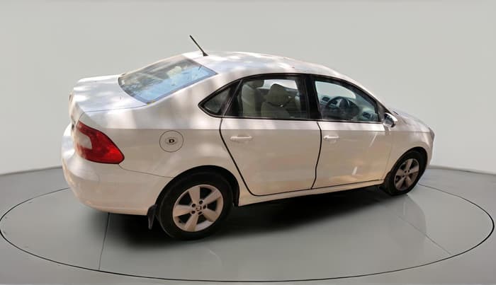 2016 Skoda Rapid 1.5 TDI CR STYLE PLUS AT, Diesel, Automatic, 1,69,016 km, exterior