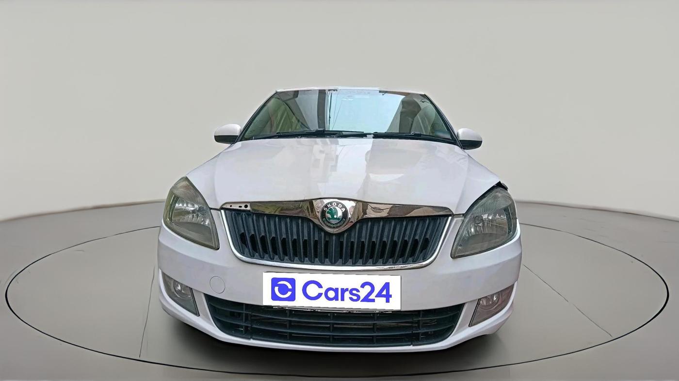 2011 Skoda Fabia ELEGANCE 1.2 TDI, Diesel, Manual, 1,37,540 km, exterior