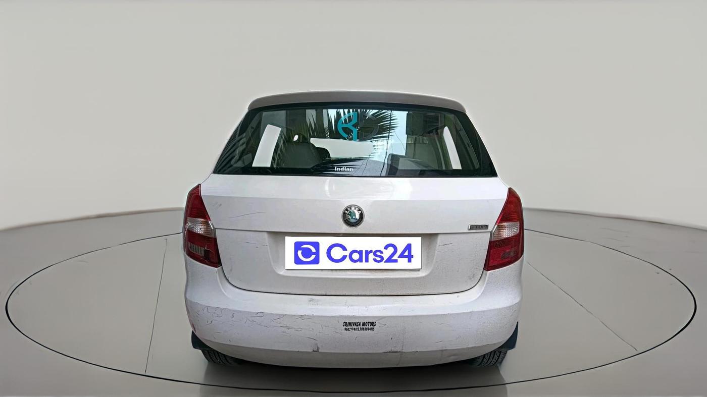 2011 Skoda Fabia ELEGANCE 1.2 TDI, Diesel, Manual, 1,37,540 km, exterior