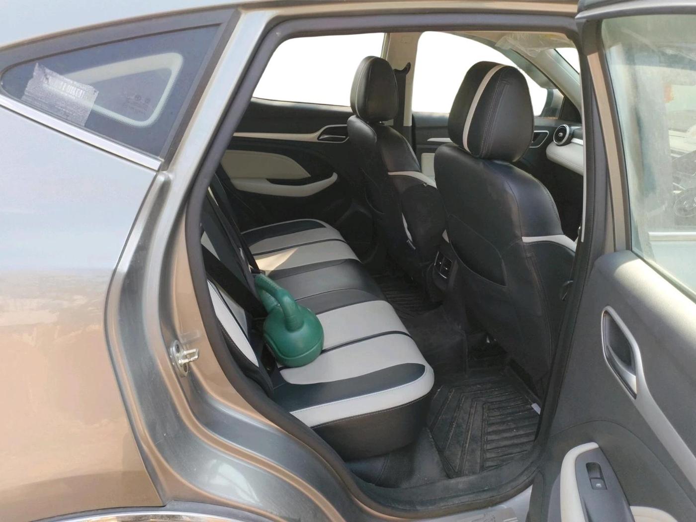 2023 MG ASTOR STYLE 1.5 MT, Petrol, Manual, 52,719 km, interior