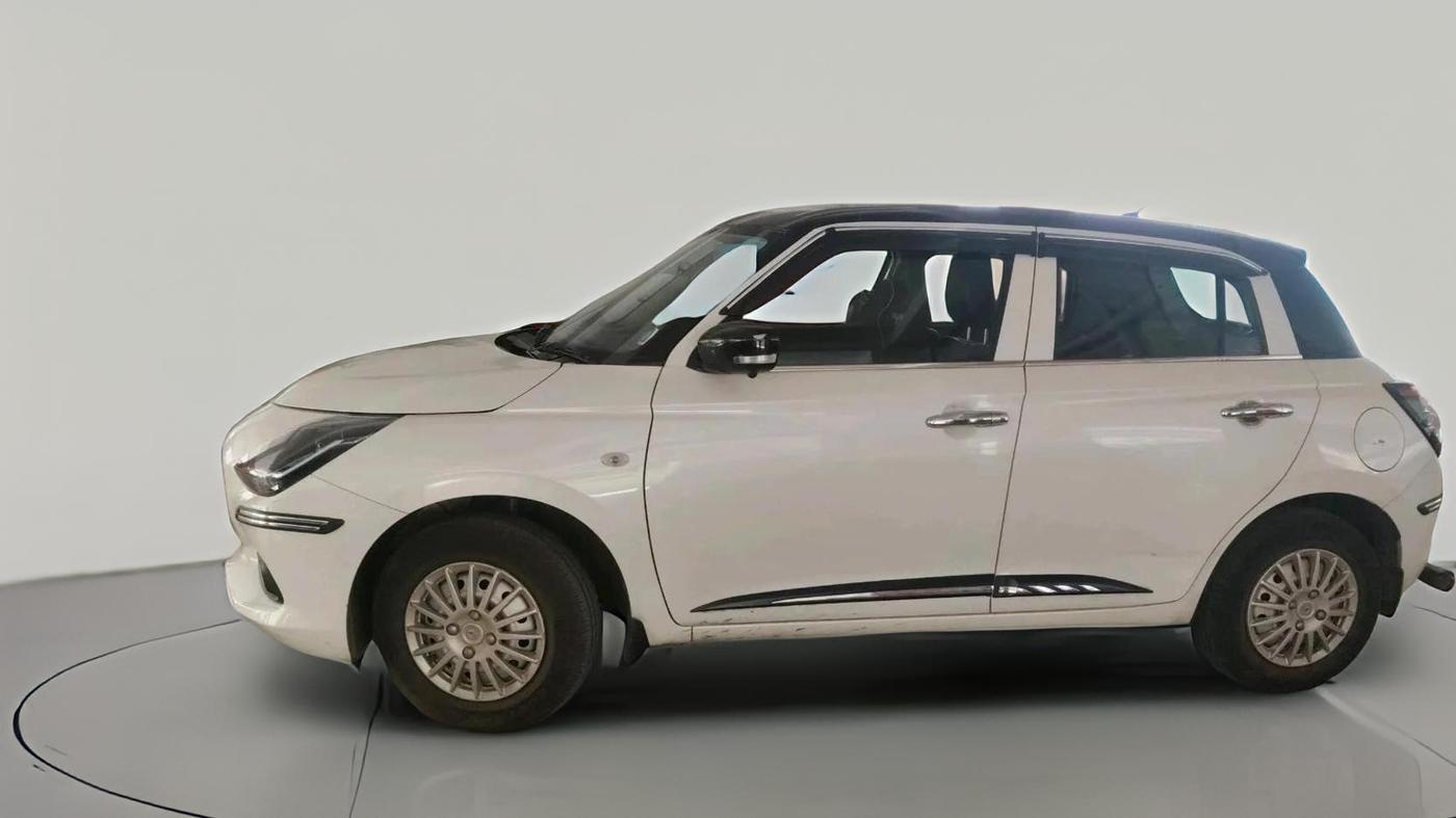 2025 Maruti Swift LXi, Petrol, Manual, 32,779 km, exterior