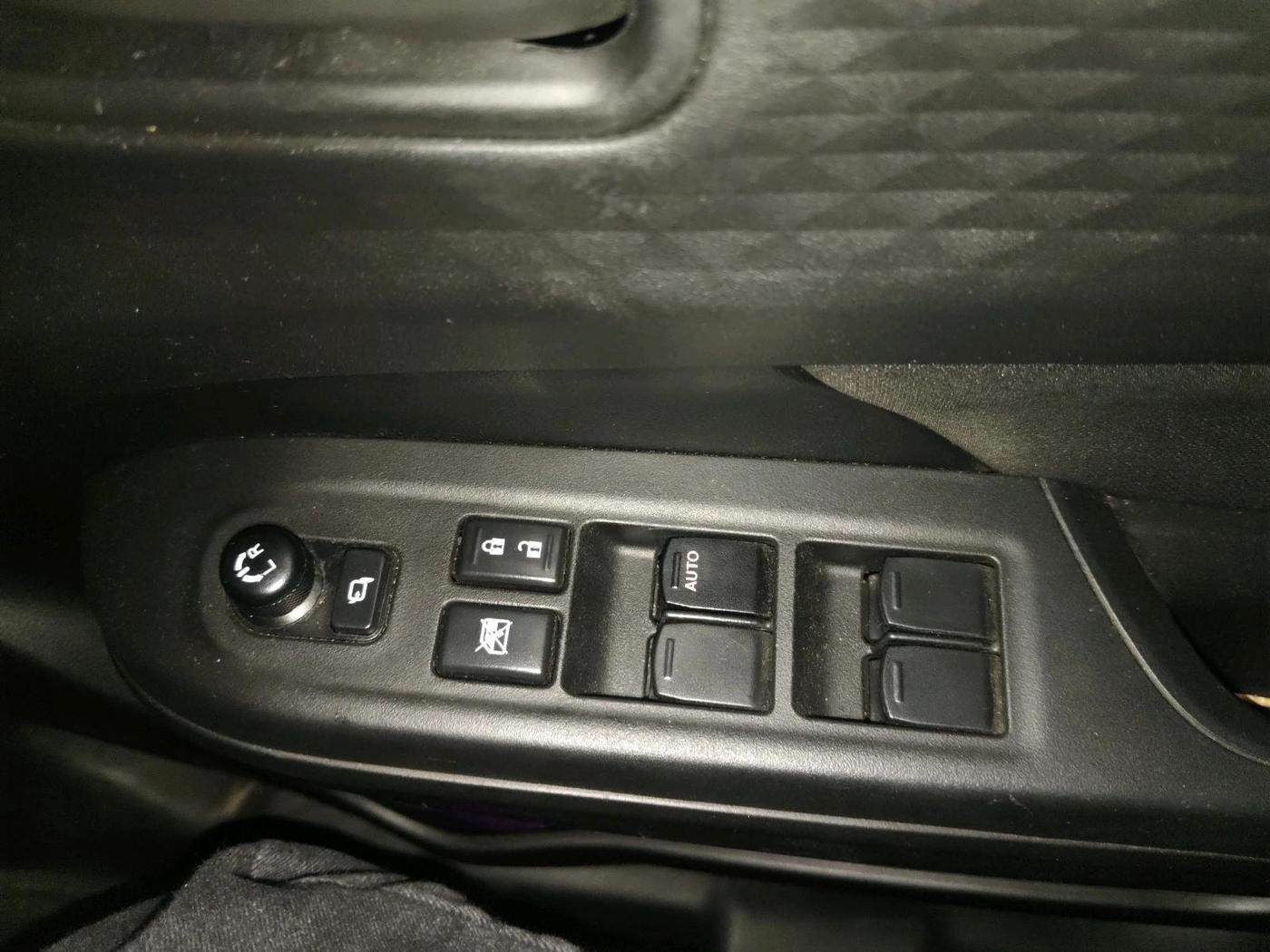 2025 Maruti Swift LXi, Petrol, Manual, 32,779 km, interior