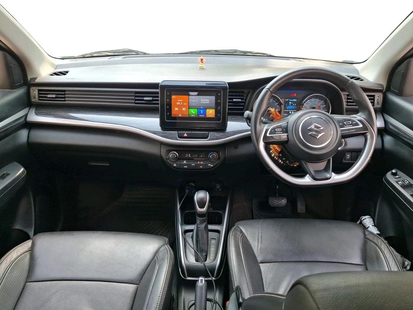 2021 Maruti XL6 ALPHA AT, Petrol, Automatic, 27,913 km, interior