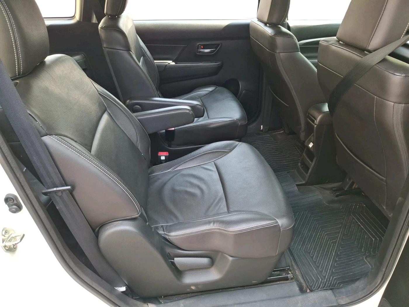 2021 Maruti XL6 ALPHA AT, Petrol, Automatic, 27,913 km, interior