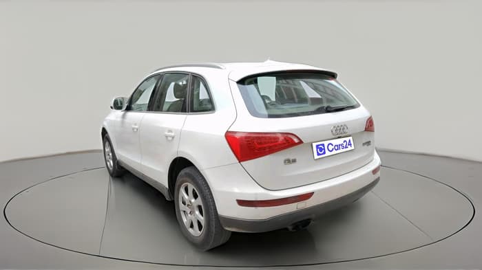 2012 Audi Q5 2.0 TDI QUATTRO, Diesel, Automatic, 1,13,155 km, exterior