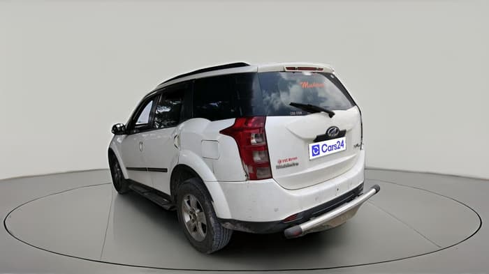2012 Mahindra XUV500 W8, Diesel, Manual, 1,07,334 km, exterior