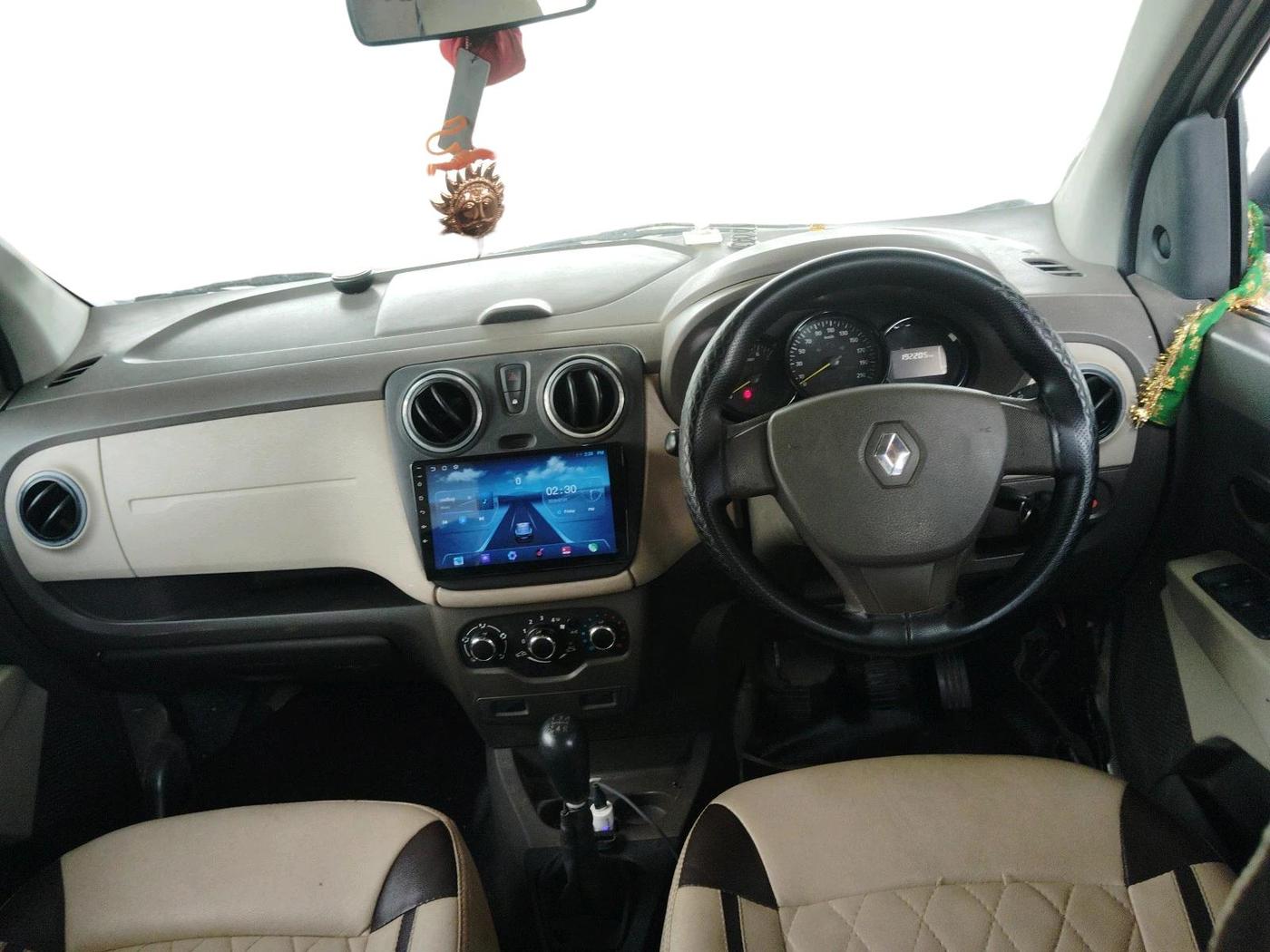 2017 Renault Lodgy 85 PS RXE 8 STR, Diesel, Manual, 1,92,205 km, interior