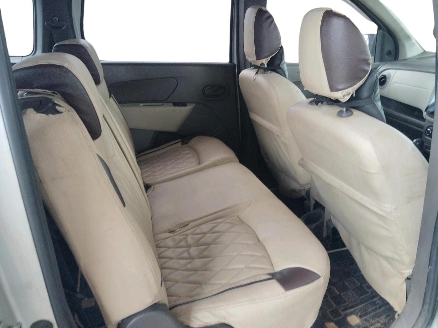 2017 Renault Lodgy 85 PS RXE 8 STR, Diesel, Manual, 1,92,205 km, interior