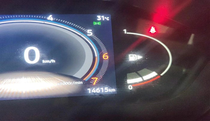 2025 Nissan MAGNITE N-Connecta B4D 1.0 Petrol MT, Petrol, Manual, 14,615 km, interior