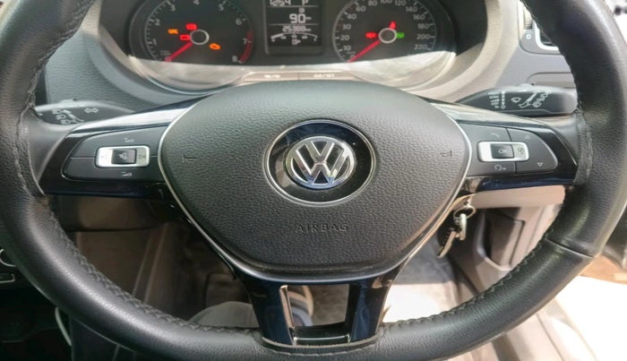 2021 Volkswagen Polo HIGHLINE PLUS 1.0L TSI AT, Petrol, Automatic, 25,389 km, interior