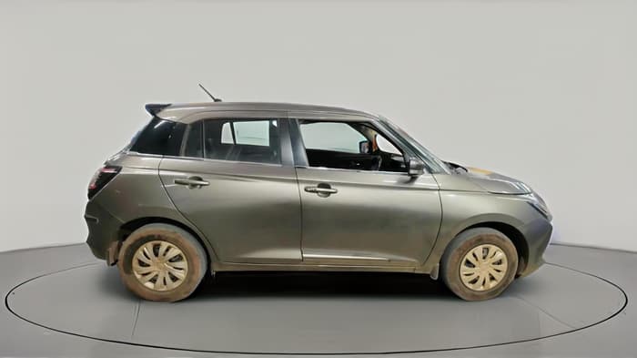 2025 Maruti Swift VXi (O), Petrol, Manual, 49,984 km, exterior