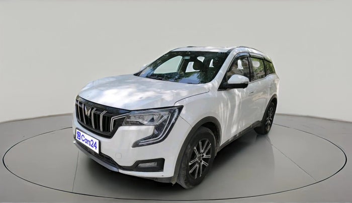 2022 Mahindra XUV700 AX 7 LUXURY D AT 7 STR, Diesel, Automatic, 1,06,124 km, exterior