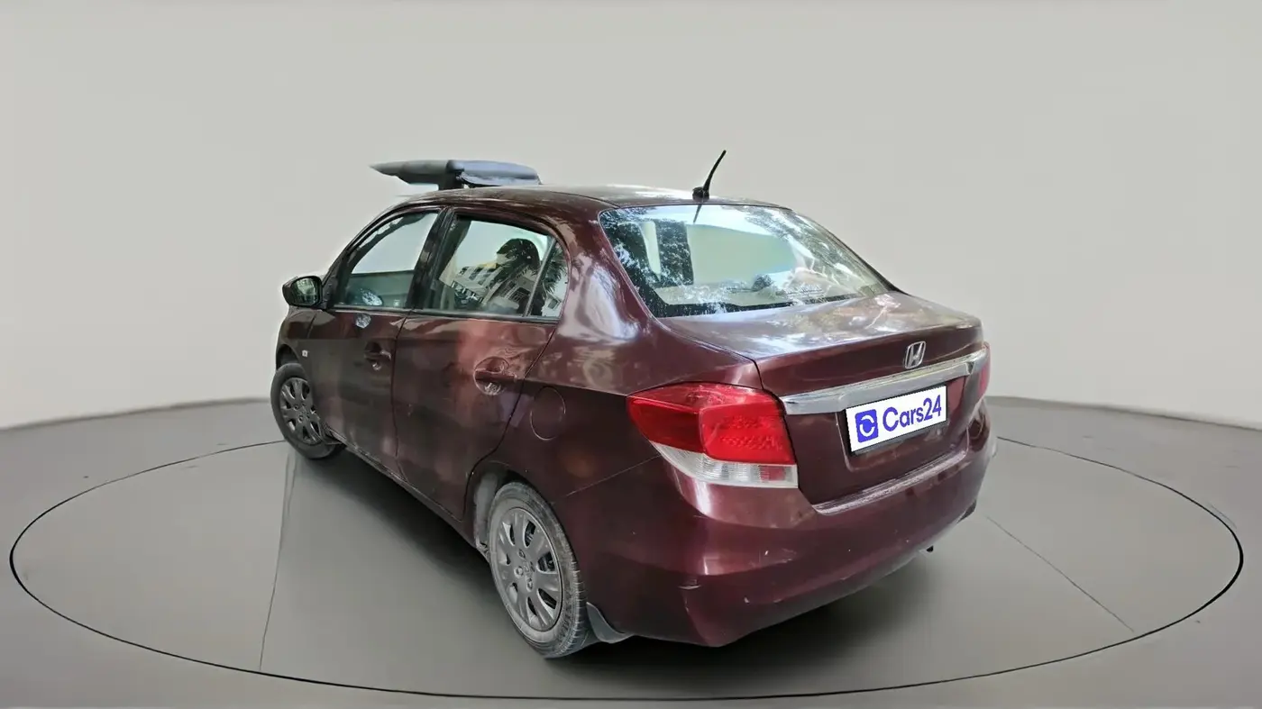 2014 Honda Amaze 1.2L I-VTEC S, CNG, Manual, 2,15,531 km, exterior