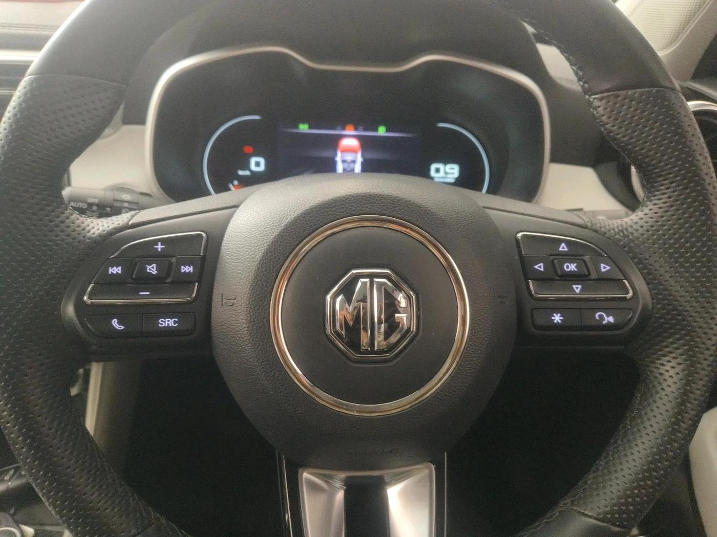 2024 MG ASTOR Select 1.5 CVT (Ivory), Petrol, Automatic, 4,939 km, interior