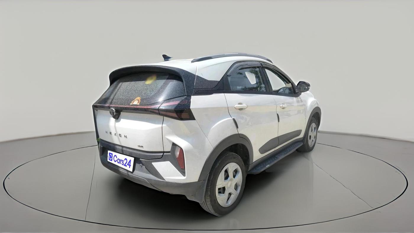 2025 Tata NEXON Pure Plus 1.2 iCNG 6MT, CNG, Manual, 19,142 km, exterior