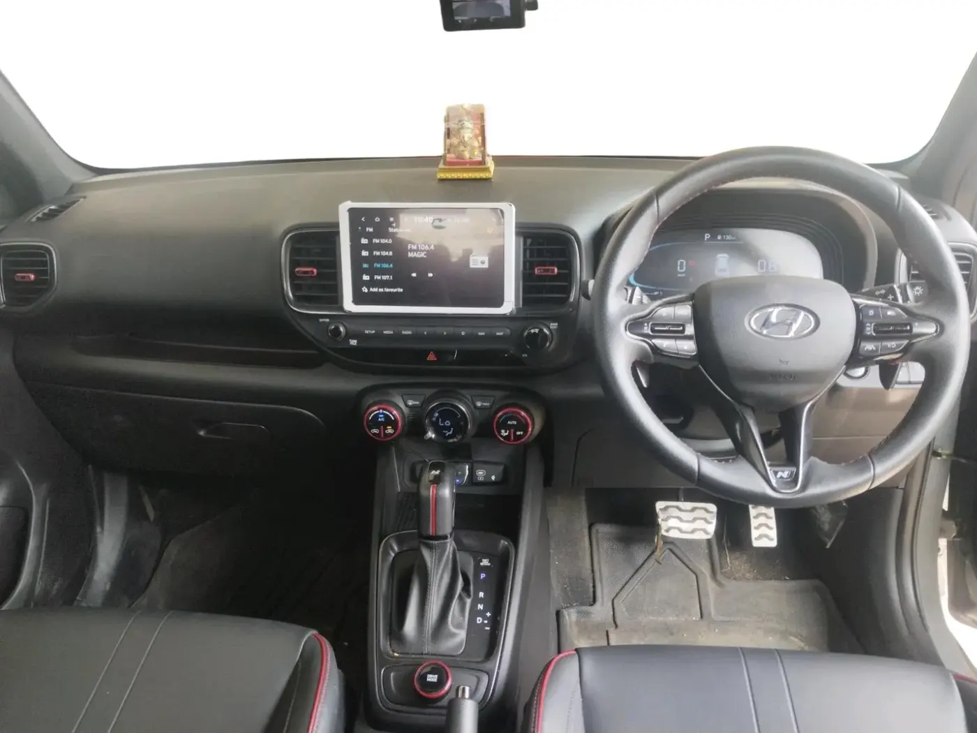 2023 Hyundai VENUE N LINE N8 1.0 TURBO DCT, Petrol, Automatic, 9,006 km, interior