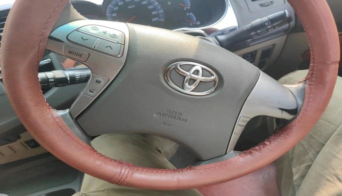 2012 Toyota Fortuner 3.0 4X2 AT, Diesel, Automatic, 1,44,759 km, interior