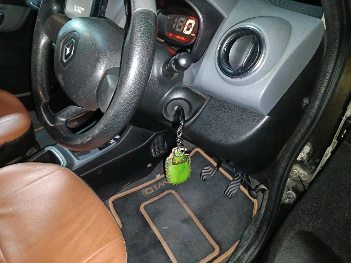 2018 Renault Kwid RXT 1.0 AMT, Petrol, Automatic, 65,022 km, interior