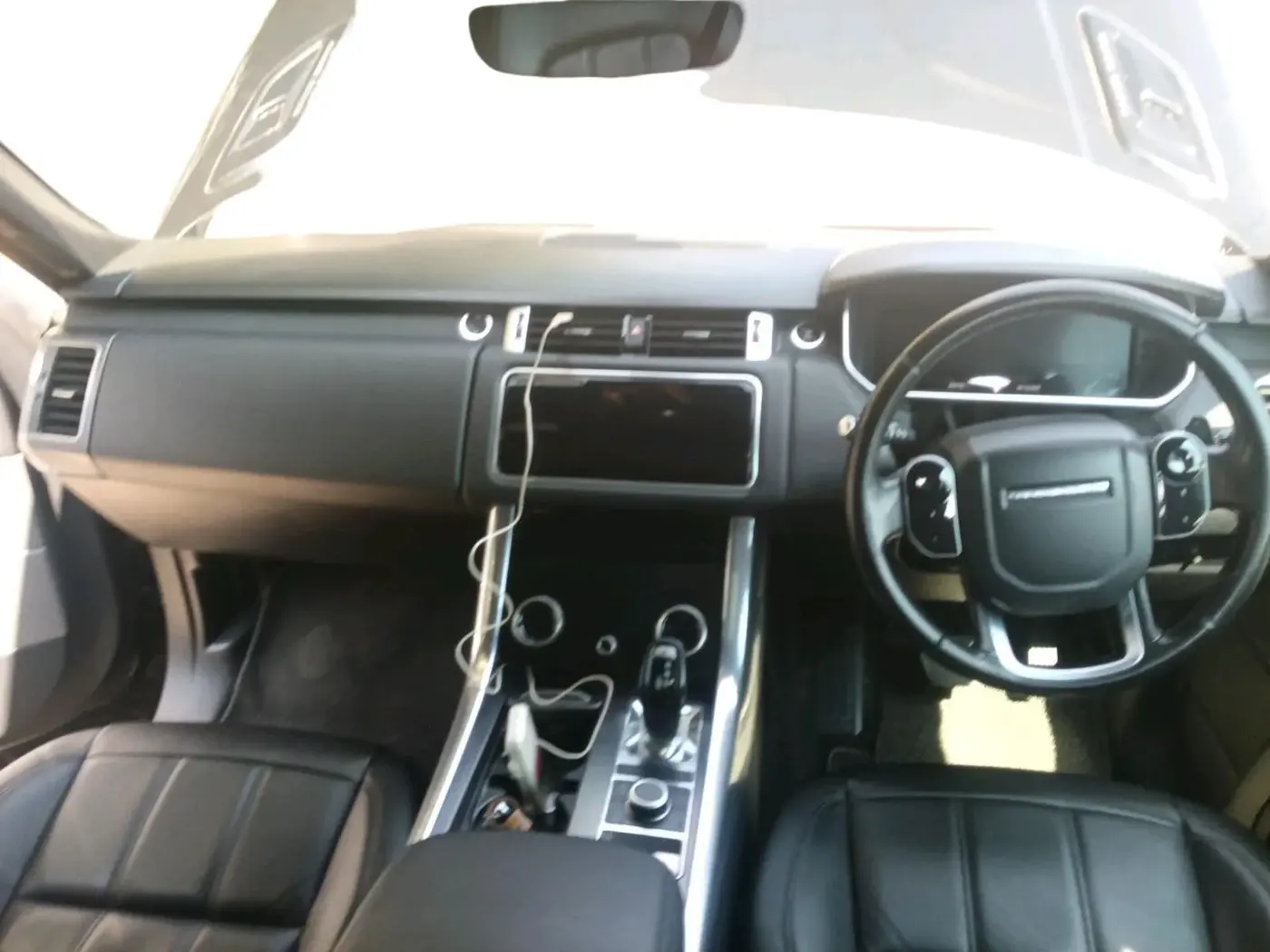 2018 Landrover Range Rover Sport SE 3.0 DIESEL, Diesel, Automatic, 1,07,099 km, interior