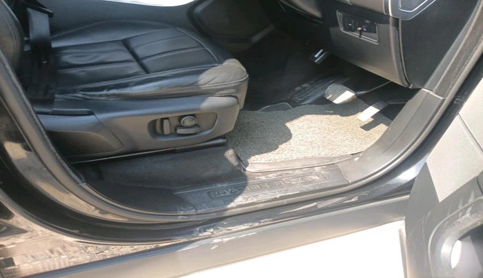 2018 Landrover Range Rover Sport SE 3.0 DIESEL, Diesel, Automatic, 1,07,099 km, interior