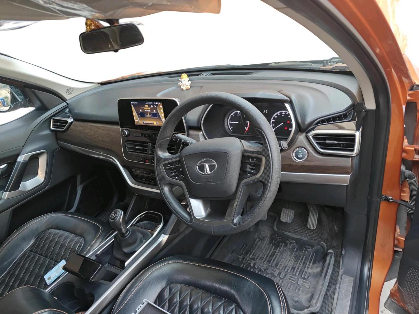 2019 Tata Harrier XT 2.0L KRYOTEC, Diesel, Manual, 55,155 km, interior