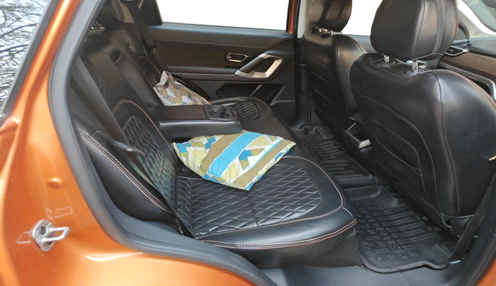 2019 Tata Harrier XT 2.0L KRYOTEC, Diesel, Manual, 55,155 km, interior