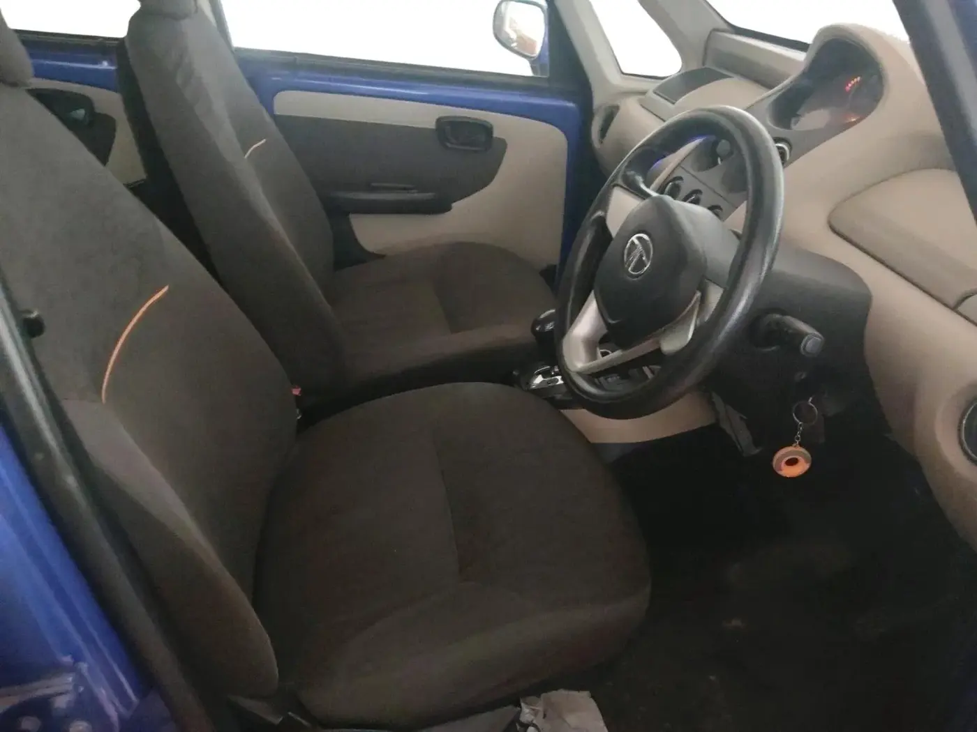 2015 Tata Nano TWIST XTA, Petrol, Automatic, 57,416 km, interior
