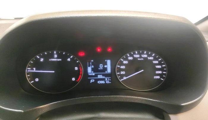 2017 Hyundai Creta SX PLUS AT 1.6 DIESEL, Diesel, Automatic, 1,08,610 km, interior