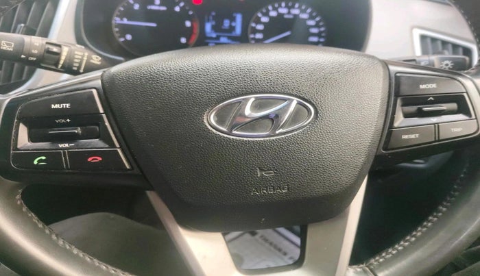 2017 Hyundai Creta SX PLUS AT 1.6 DIESEL, Diesel, Automatic, 1,08,610 km, interior