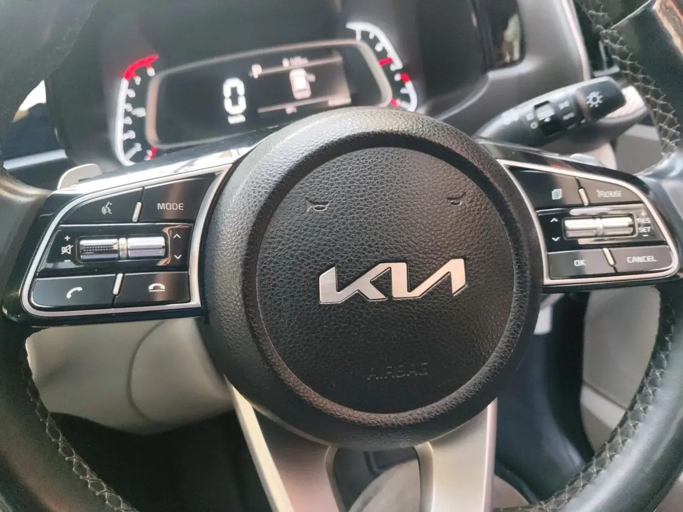2022 KIA SONET HTX 1.0 DCT, Petrol, Automatic, 41,628 km, interior