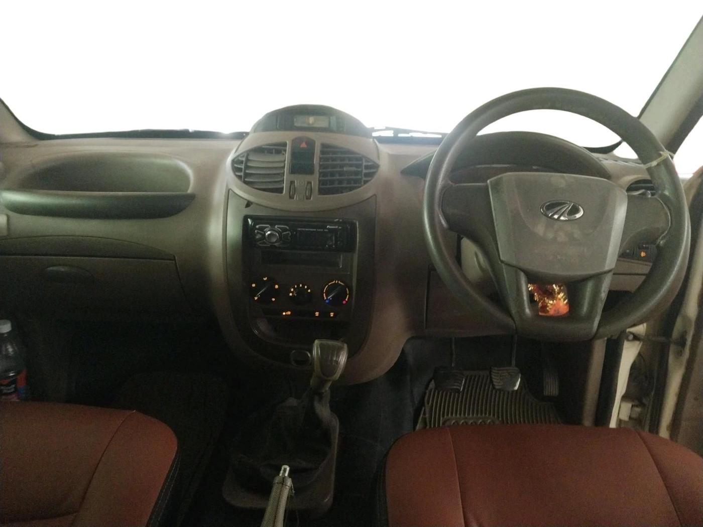 2011 Mahindra Xylo D2, Diesel, Manual, 1,96,324 km, interior