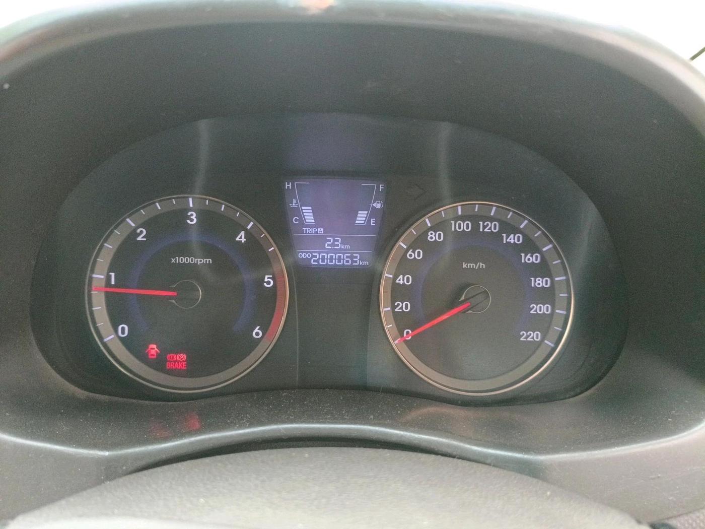 2012 Hyundai Verna FLUIDIC 1.4 CRDI, Diesel, Manual, 2,00,063 km, interior