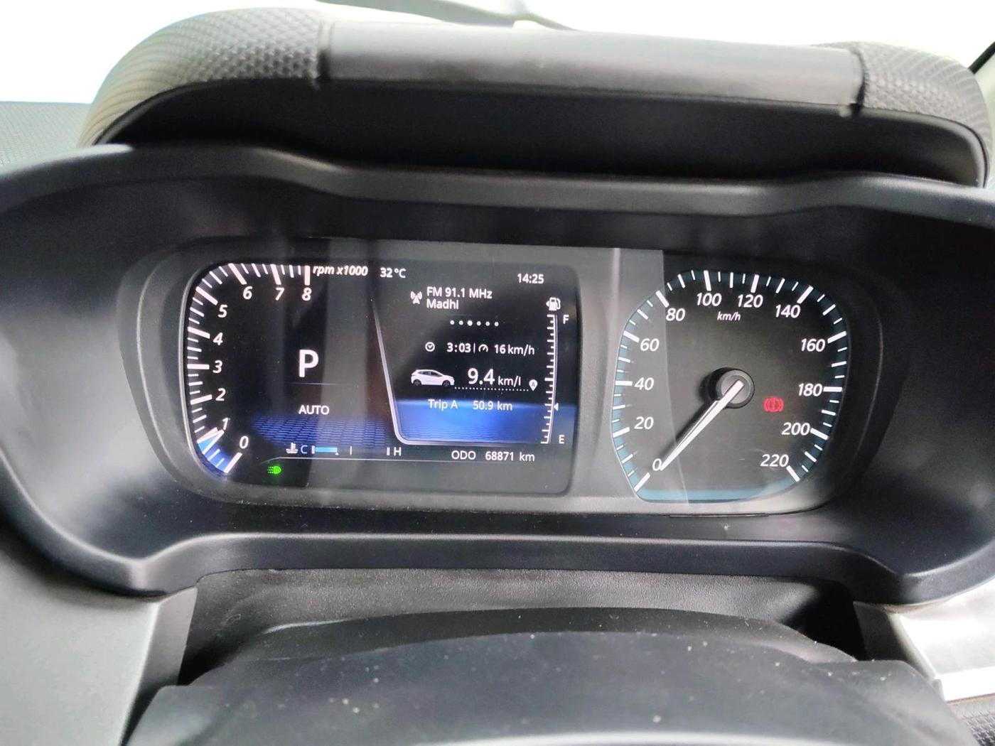 2022 Tata ALTROZ XZA PLUS, Petrol, Automatic, 68,871 km, interior