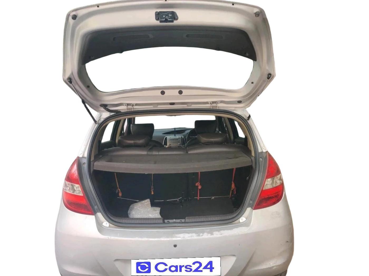 2011 Hyundai i20 SPORTZ 1.2, Petrol, Manual, 1,13,759 km, exterior
