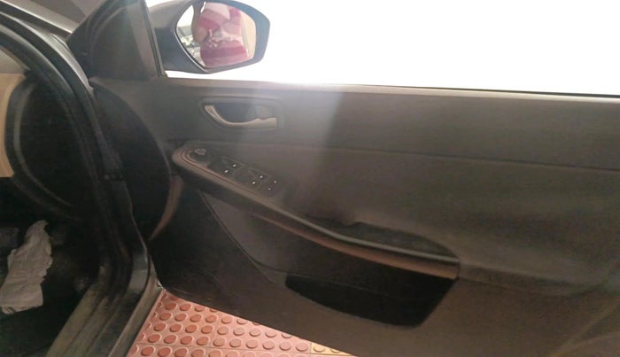 2015 Tata Zest XT PETROL, Petrol, Manual, 1,63,063 km, interior