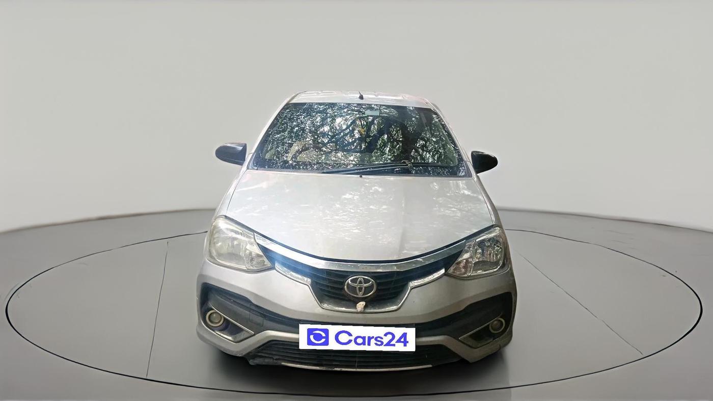 2015 Toyota Etios Liva GD, Diesel, Manual, 1,26,005 km, exterior