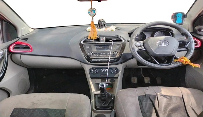 2018 Tata Tiago XZ PETROL, Petrol, Manual, 63,244 km, interior