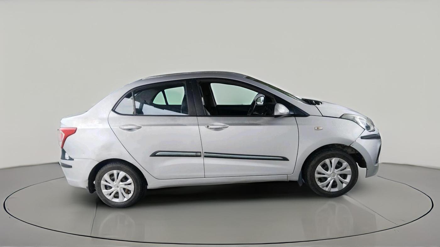 2017 Hyundai Xcent BASE 1.1, Diesel, Manual, 88,191 km, exterior