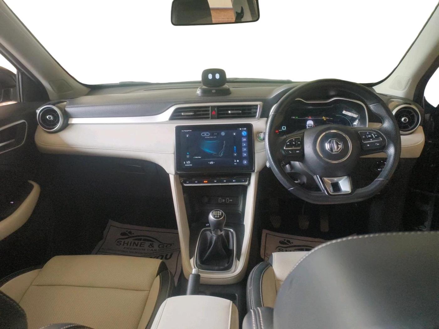 2023 MG ASTOR SHARP 1.5 MT, Petrol, Manual, 43,502 km, interior
