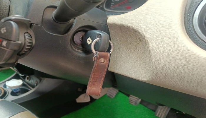 2012 Renault Duster 110 PS RXZ DIESEL, Diesel, Manual, 1,47,557 km, interior