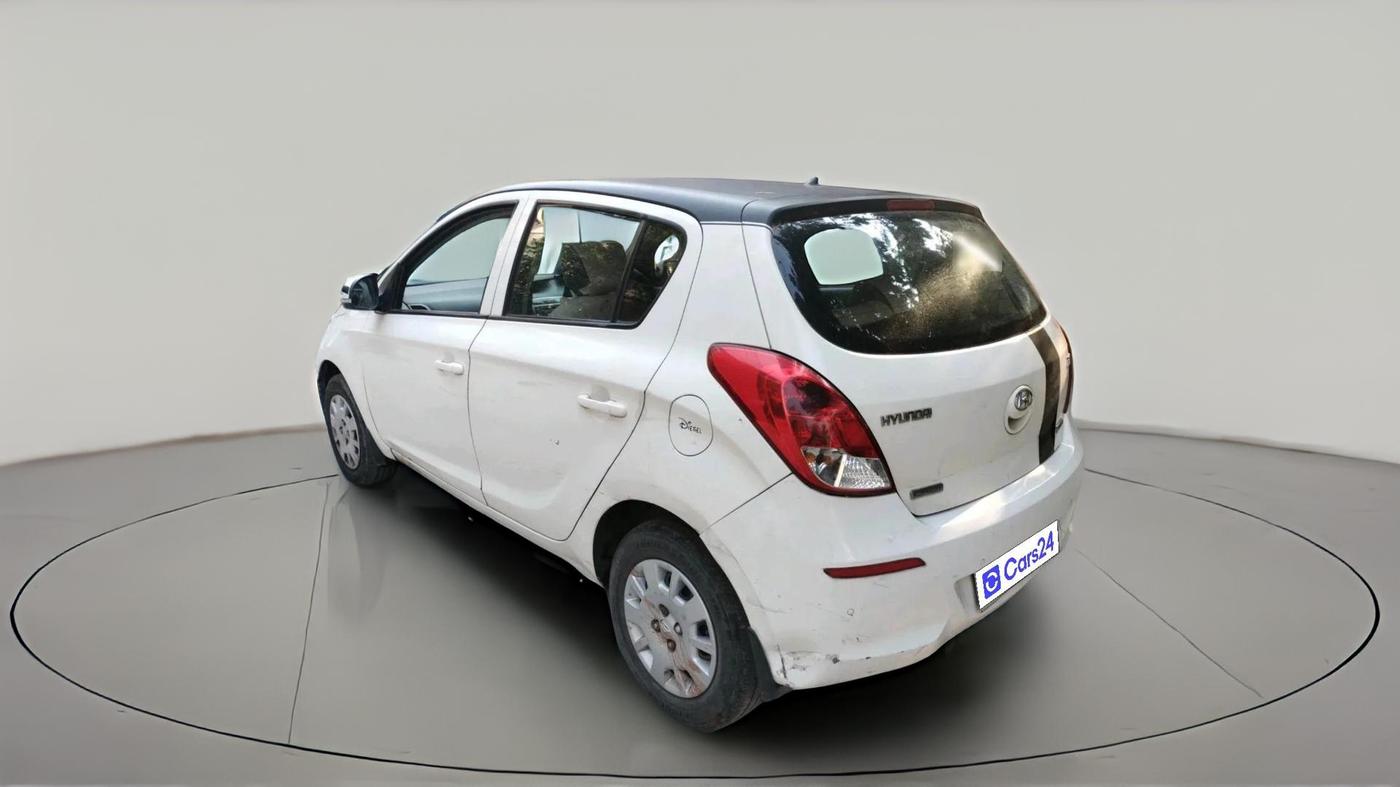 2012 Hyundai i20 MAGNA 1.4 CRDI, Diesel, Manual, 1,28,093 km, exterior