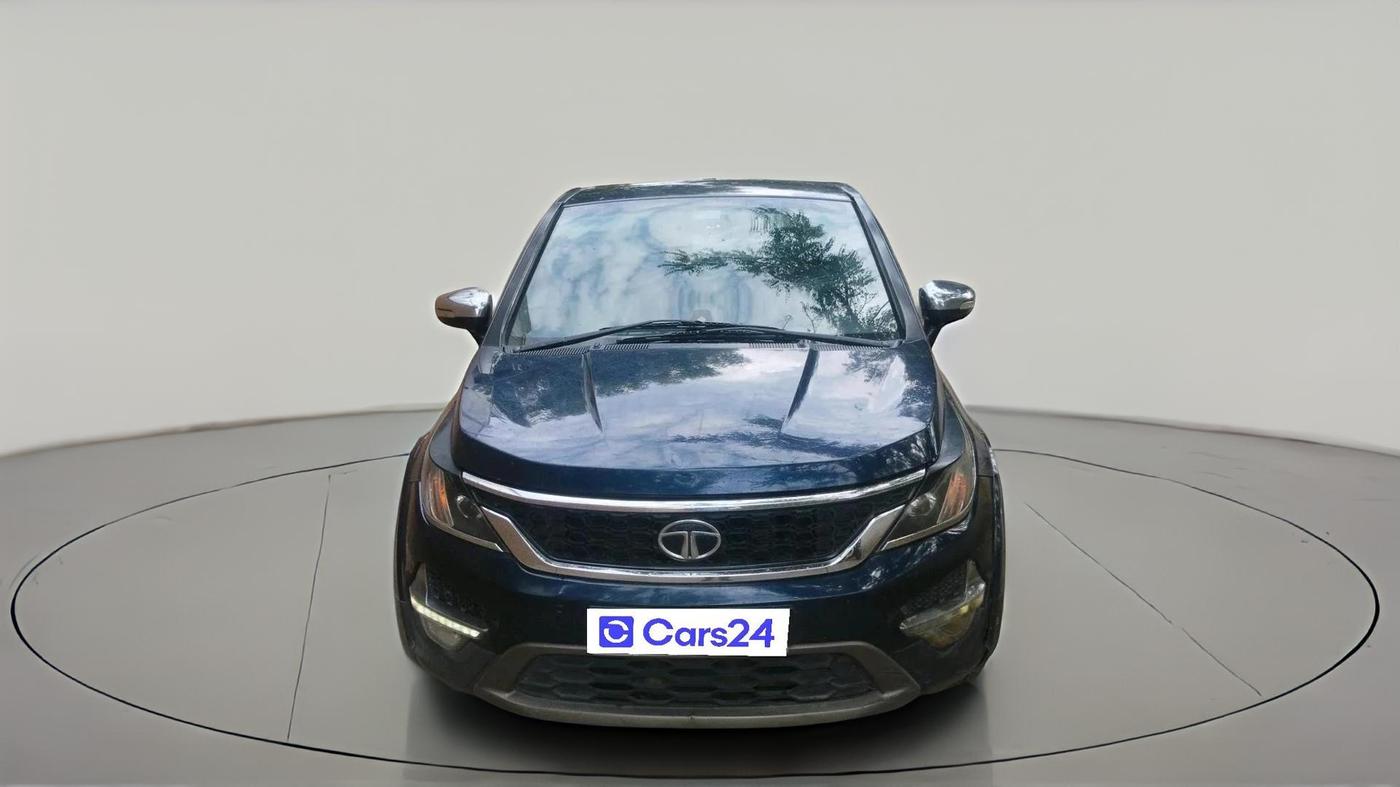 2018 Tata Hexa XTA 4X2 7 STR, Diesel, Automatic, 1,01,147 km, exterior