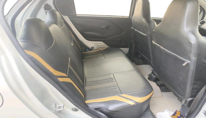 2017 Datsun Redi Go GOLD LIMITED EDITION, Petrol, Manual, 12,019 km, interior